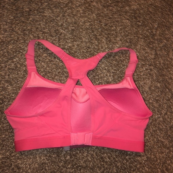 Victoria secret bras - Picture 2 of 3